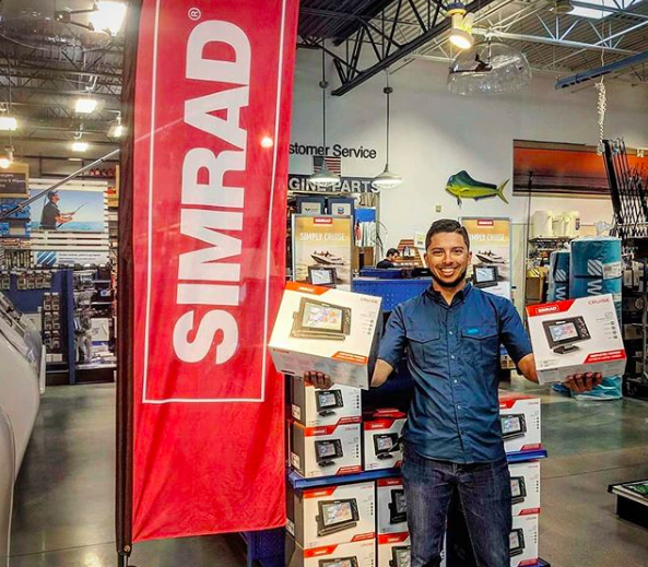 how to use a fish finder