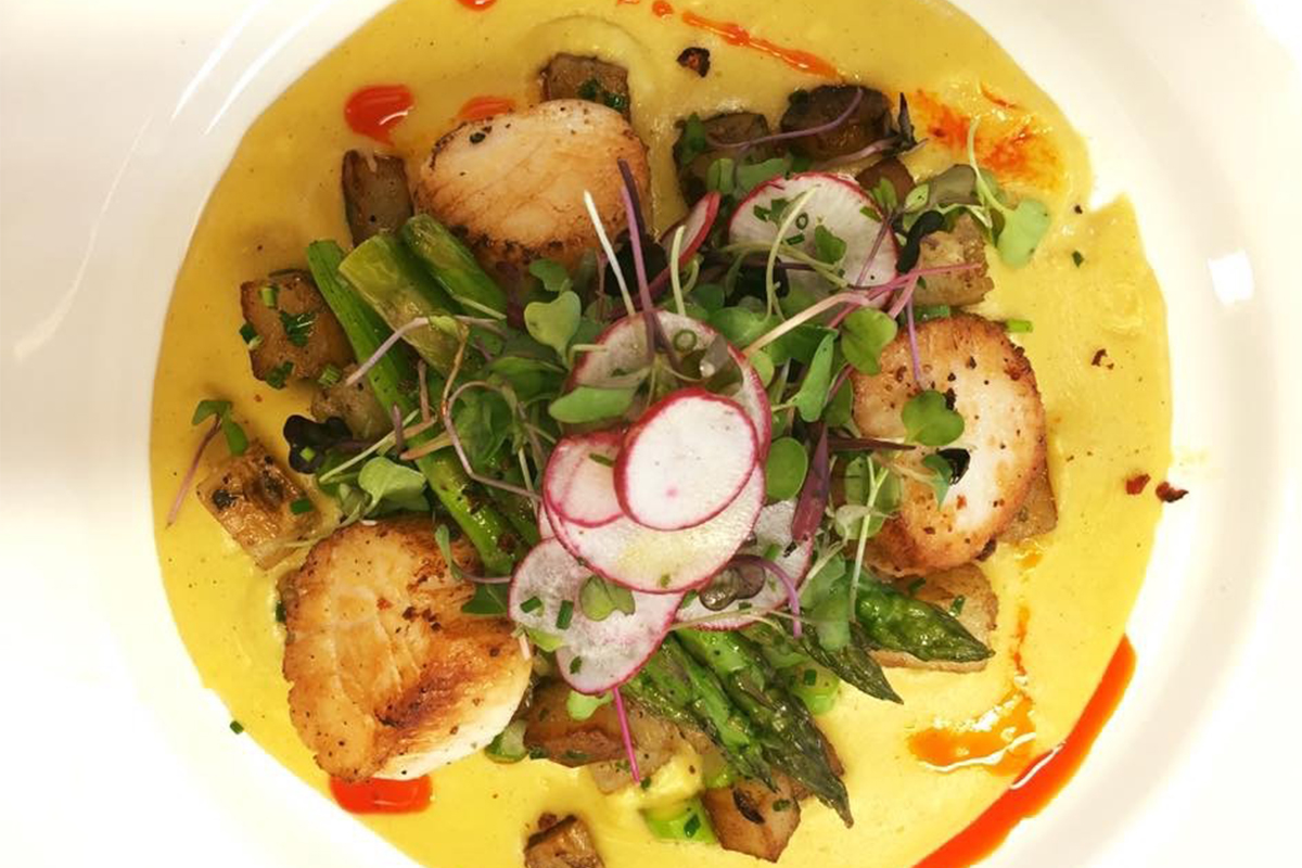 Chef Ryan with scallops