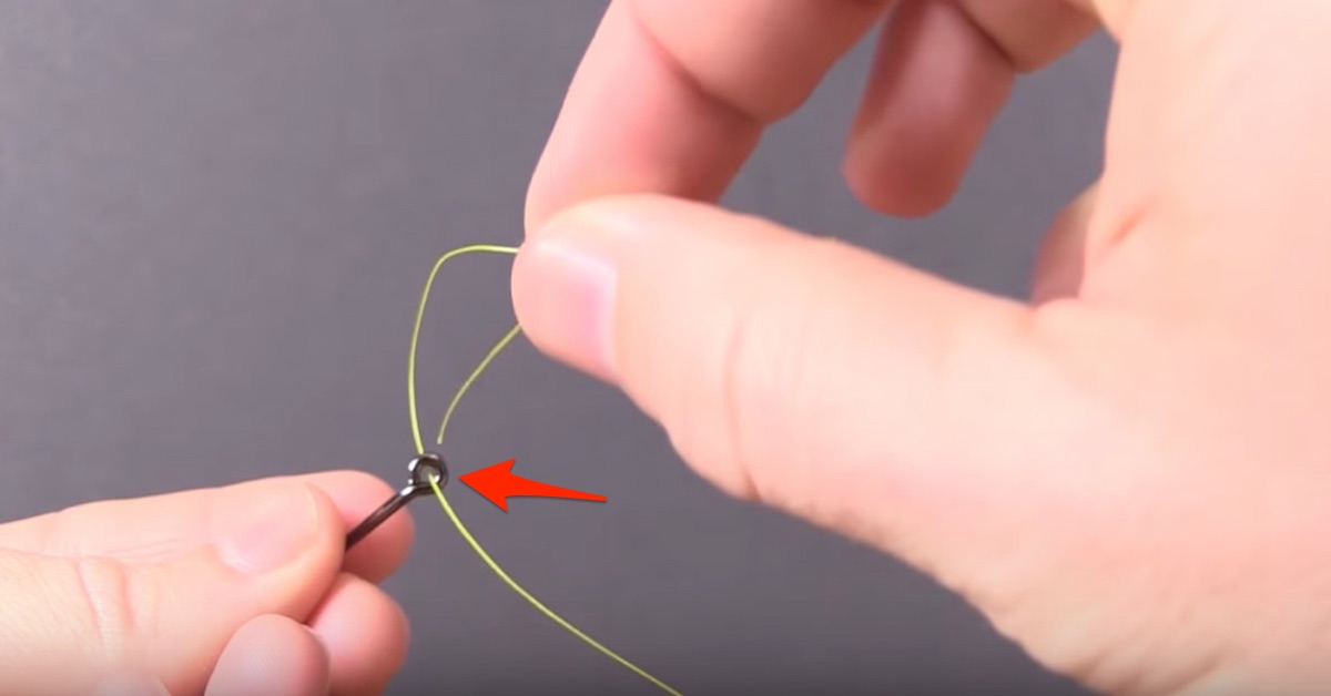 Step 2 of the San Diego Jam Knot