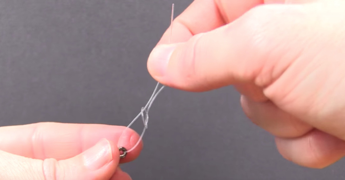 step 3.1 of the rapala knot