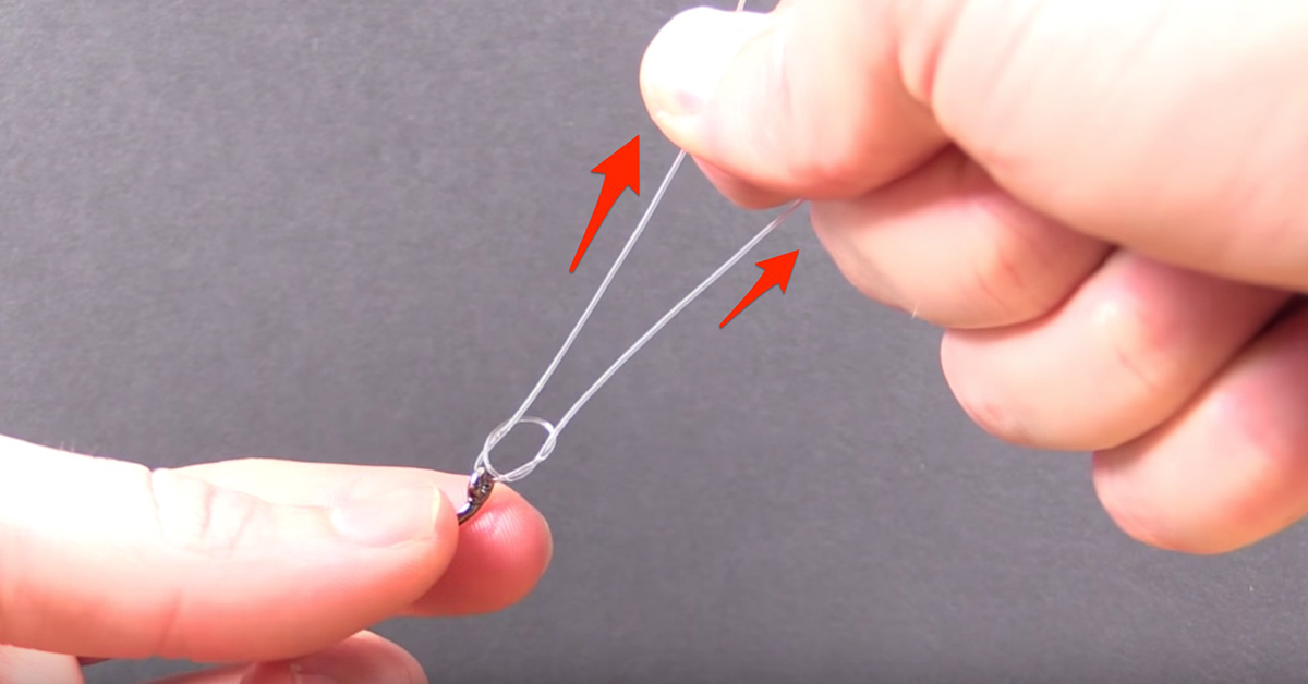 step 3.2 of the rapala knot